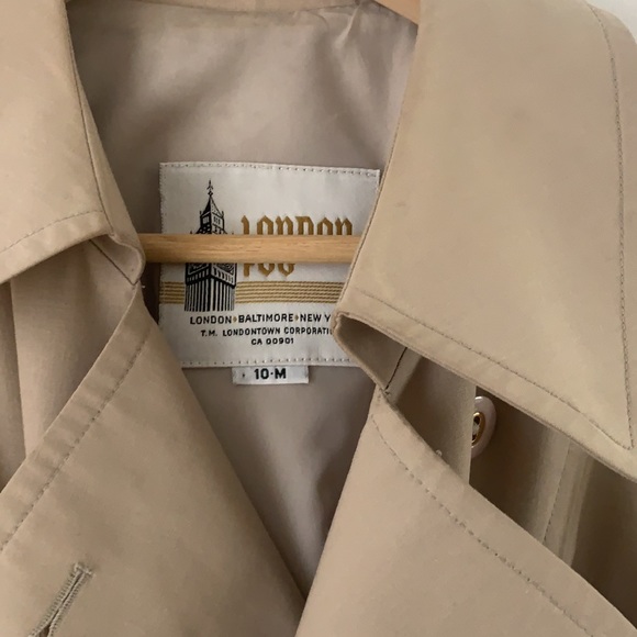 London Fog Trench - Picture 3 of 4